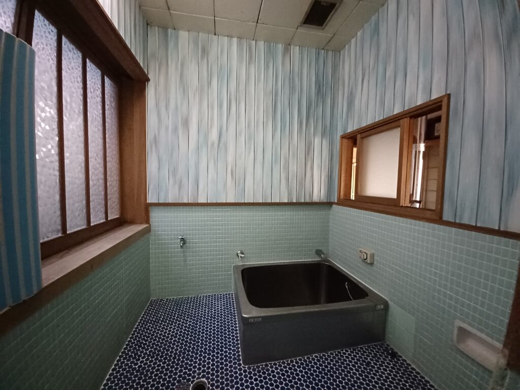 detached 与謝郡与謝野町四辻小字上谷